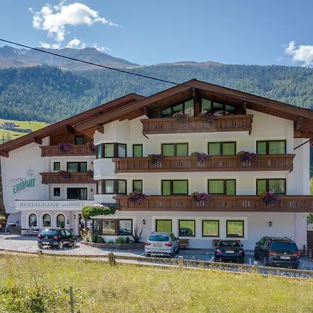 Hotel Erhart 4*
